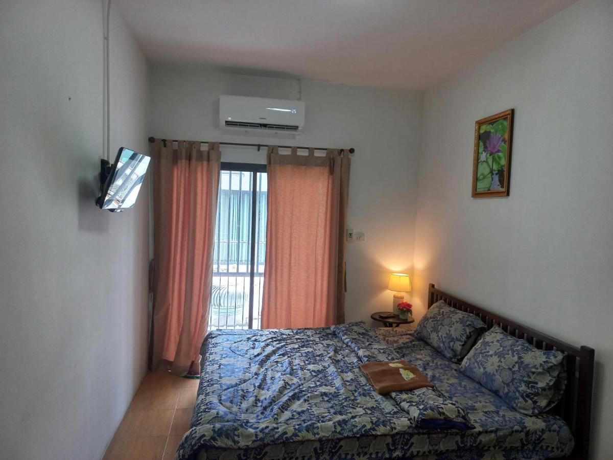 Amaretto Hostel Surat Thani Eksteriør billede