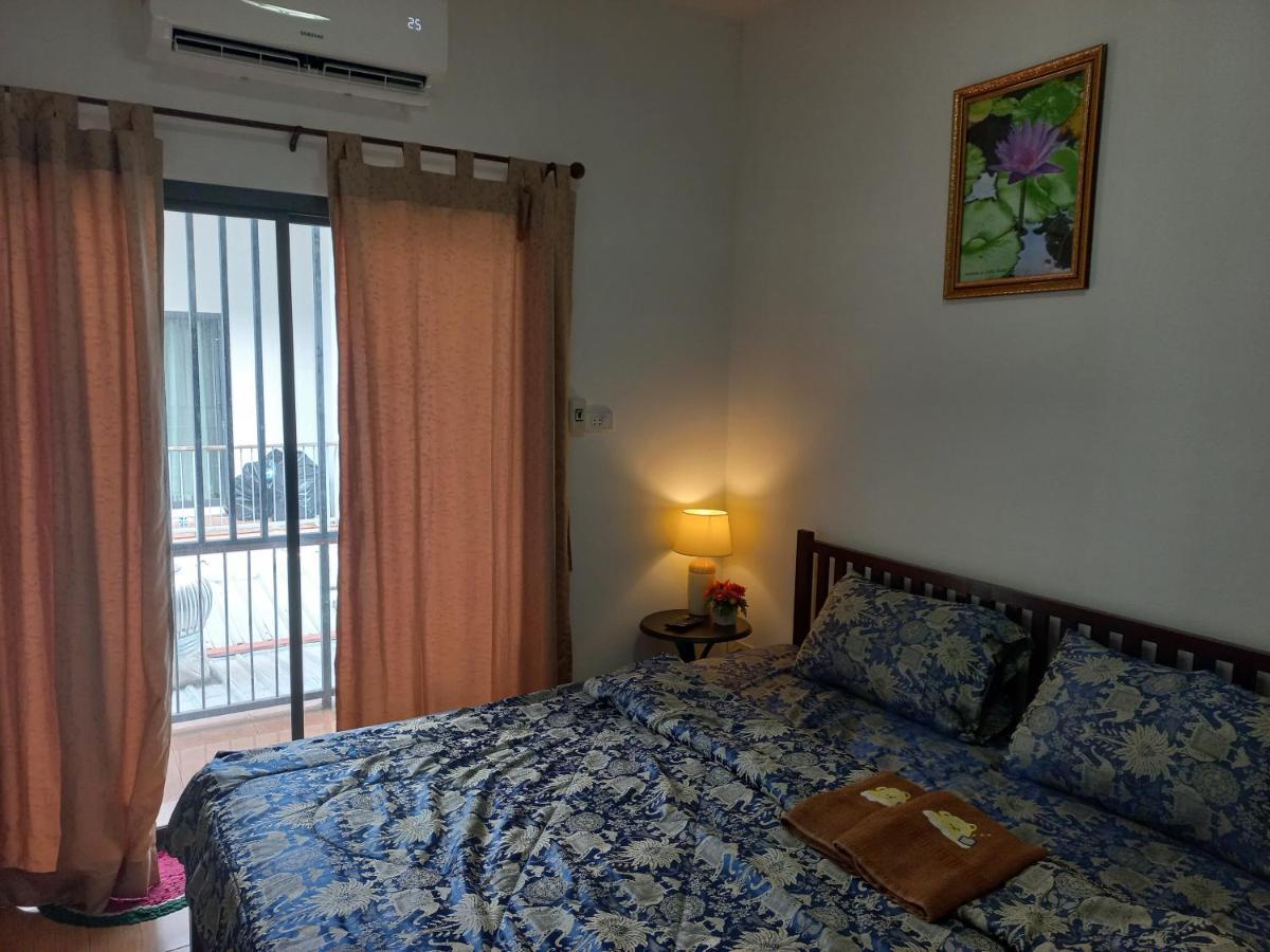 Amaretto Hostel Surat Thani Eksteriør billede
