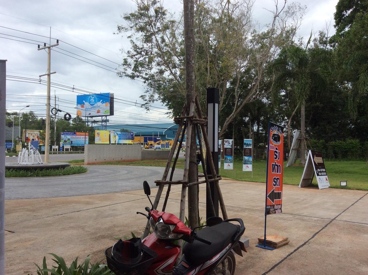 Amaretto Hostel Surat Thani Eksteriør billede
